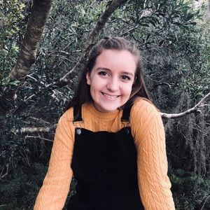 Meet your Posher, Maddie